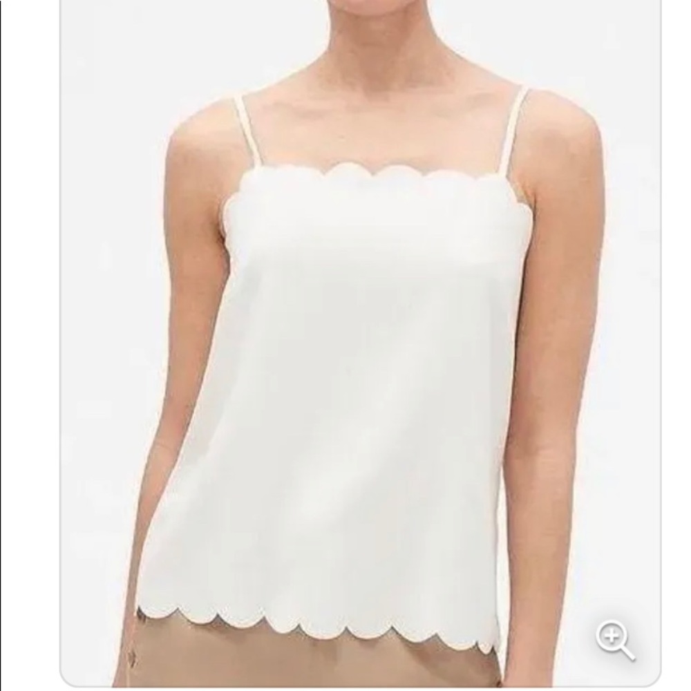 NWT Banana Republic scallop edge camisole